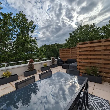 Apartment Magnifique Rooftop Centre *
