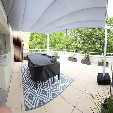 Apartman Magnifique Rooftop Centre *